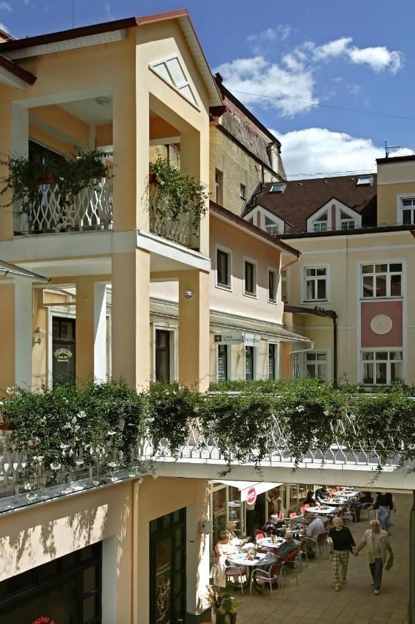 Apartmany Cesky Dvur Mariánské Lázně Exterior foto