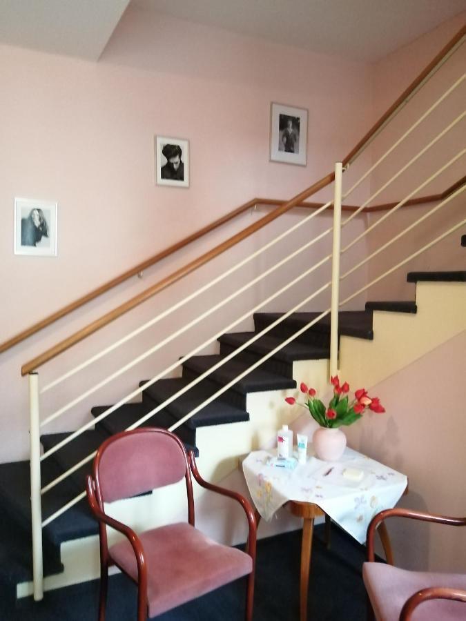 Apartmany Cesky Dvur Mariánské Lázně Exterior foto